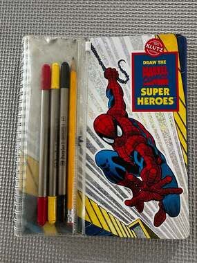 Klutz Draw the Marvel Comics Super Heroes Drawing Book with Tools
